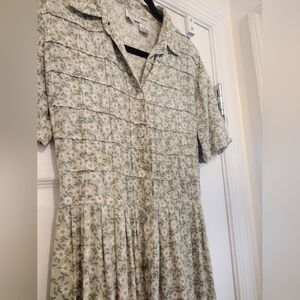 Vintage cottage core dress